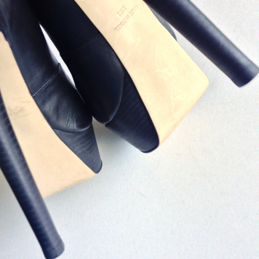 Steve Madden-Black "Daeva" Leather Platform Pumps - Picture 5 of 8